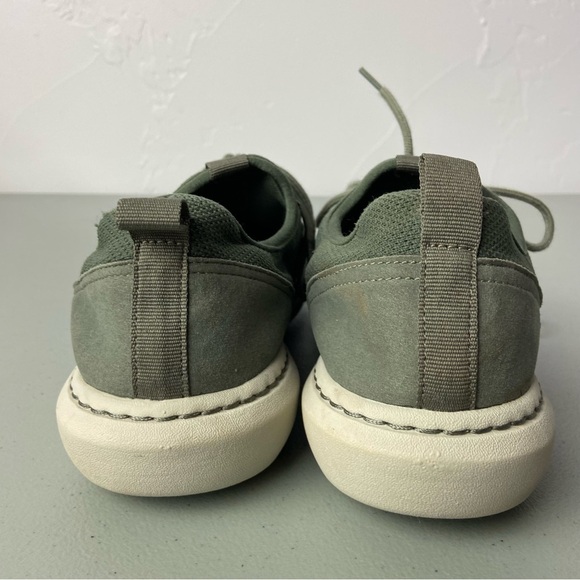 Collection by Clarks Green Sneakers Men's 10M Slip On Casual - Picture 8 of 9